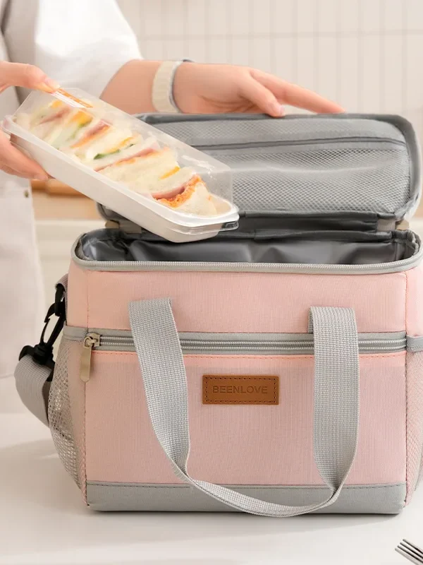 Insulated lunch bag